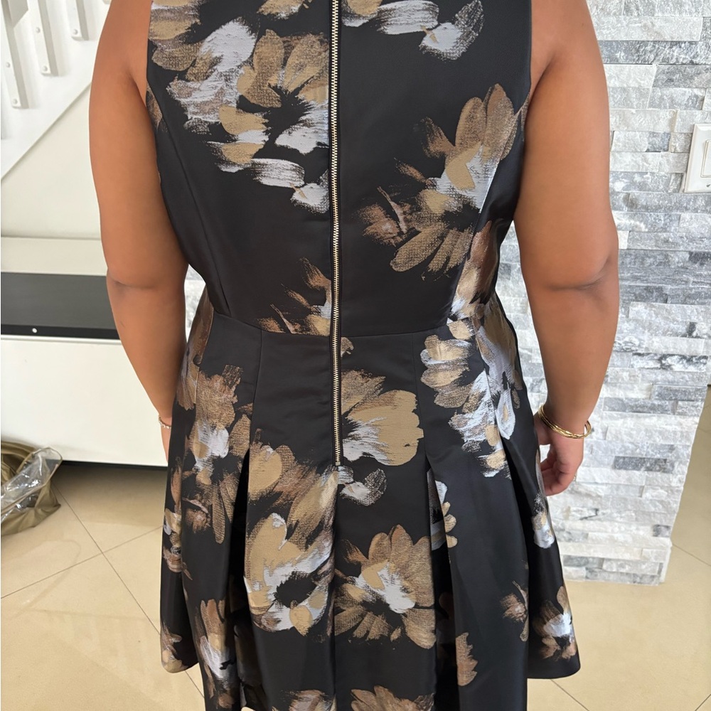 Tommy Hilfiger Black and Gold Floral Mini Dress - Picture 4 of 5